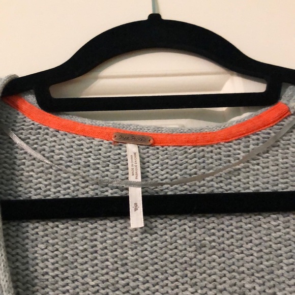 Free People grey oversized knit sweater - Picture 5 of 5